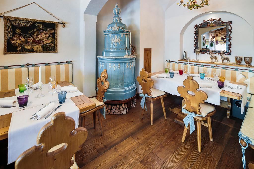 Hotel Cristallino D'Ampezzo Hotel 4*